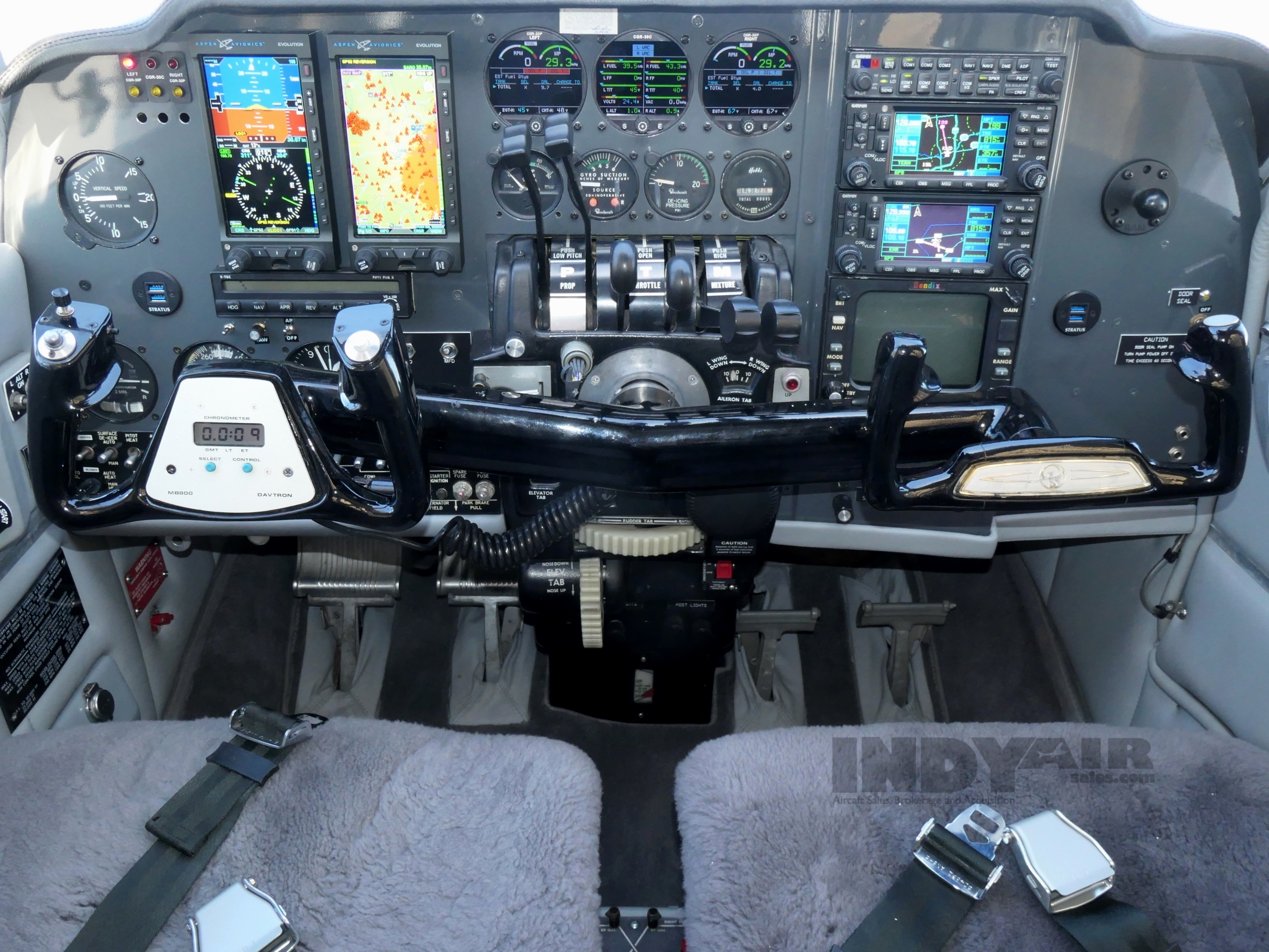 Beechcraft 56TC - N134CB
